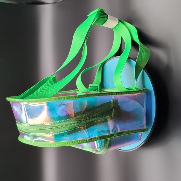 NWOT Iridescent Rainbow Clear Daypack Back pack Zippered With  Front Pocket - Picture 4 of 9